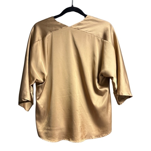 BANANA REPUBLIC Loose Fitting Shortsleeve Blouse Sz XS *Like New* - Picture 2 of 3